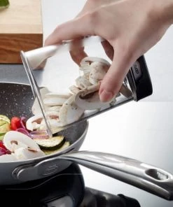 GEFU Ustensiles De Cuisine Et De Pâtisserie Coupe-rondelles En Acier Transparent -Poêles et wok Soldes coupe rondelles en acier transparent 1