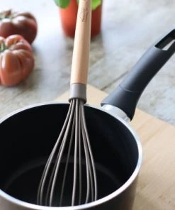 Menastyl Ustensiles De Cuisine Et De Pâtisserie Fouet En Silicone Et Manche En Bois -Poêles et wok Soldes fouet en silicone et manche en bois 1