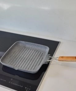 Kitchen Move Poêles Et Wok Grill En Aluminium Induction Aluminium Noir 26x26cm -Poêles et wok Soldes grill en aluminium induction aluminium noir 26x26cm 3