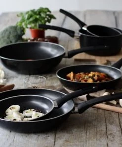 Menastyl Poêles Et Wok Poêle En Aluminium Tous Feux 24cm -Poêles et wok Soldes poele en aluminium tous feux 24cm 3