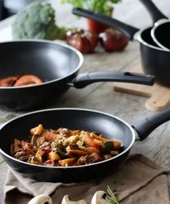 Menastyl Poêles Et Wok Poêle En Aluminium Tous Feux 24cm -Poêles et wok Soldes poele en aluminium tous feux 24cm 5