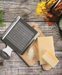 La Chaise Longue Ustensiles De Cuisine Et De Pâtisserie Râpe à Parmesan Avec Sa Planche Multi-usages -Poêles et wok Soldes rape a parmesan avec sa planche multi usages 3