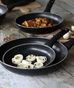 Menastyl Set De 5 Pièces Poêles Et Casseroles En Aluminium Tous Feux -Poêles et wok Soldes set de 5 pieces poeles et casseroles en aluminium tous feux 5